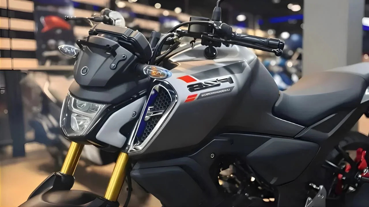 Yamaha FZs Fi Hybrid V4 2026 Launch: Engine, Price, 75 KMPL Mileage and Smart Features